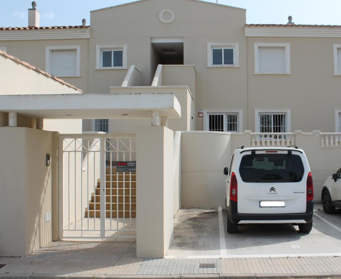 Apartamento Nuevo En Urbanizacion A 250 Metros De La Playa دينايا المظهر الخارجي الصورة